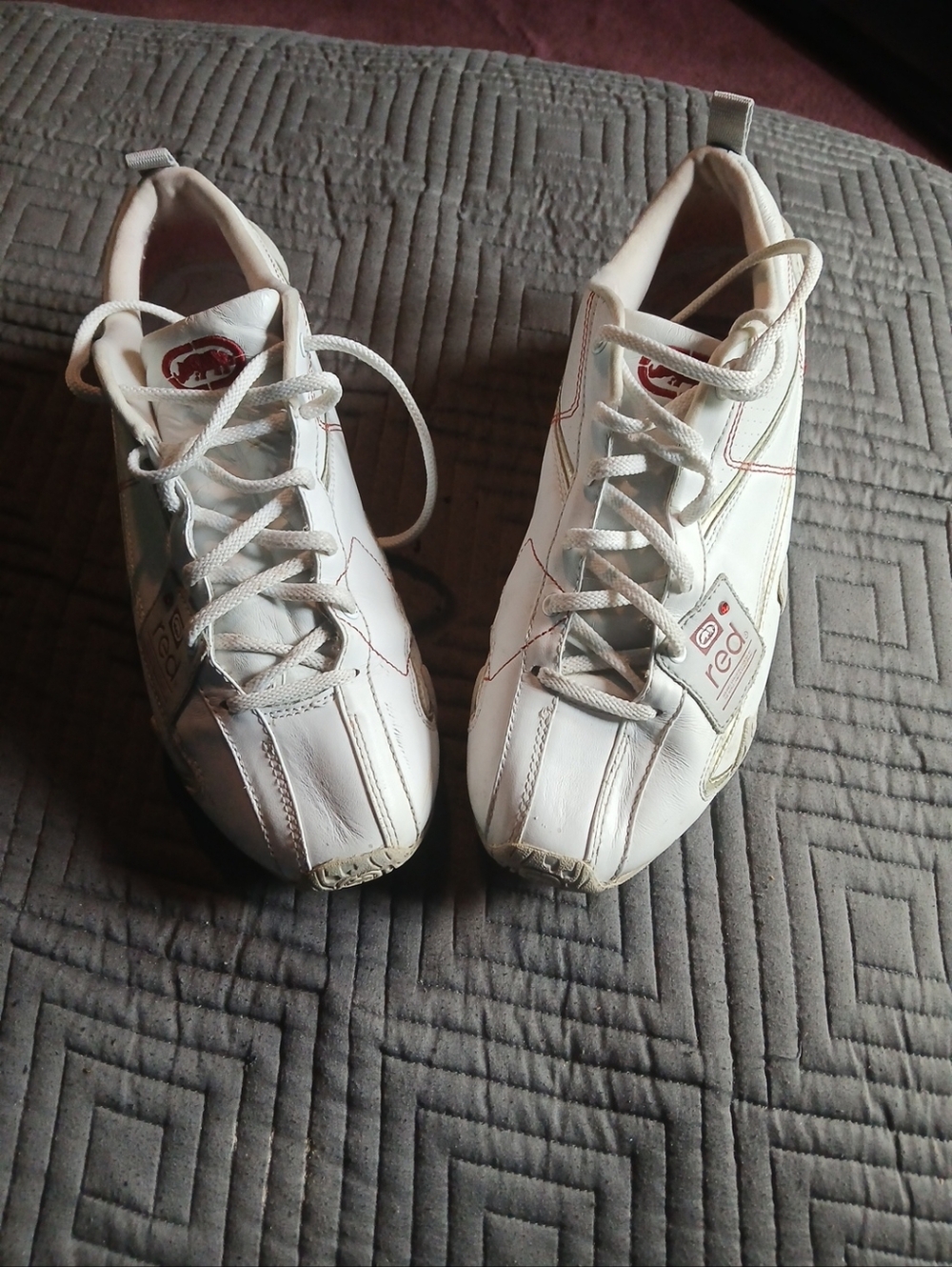 Women's Red White Ecko Red Rhino Lace-Up Athletic Sneakers.  Size 10. - Picture 14 of 15